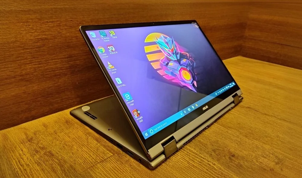 ASUS 2-in-1 Q535