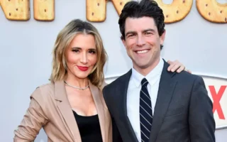 Max Greenfield