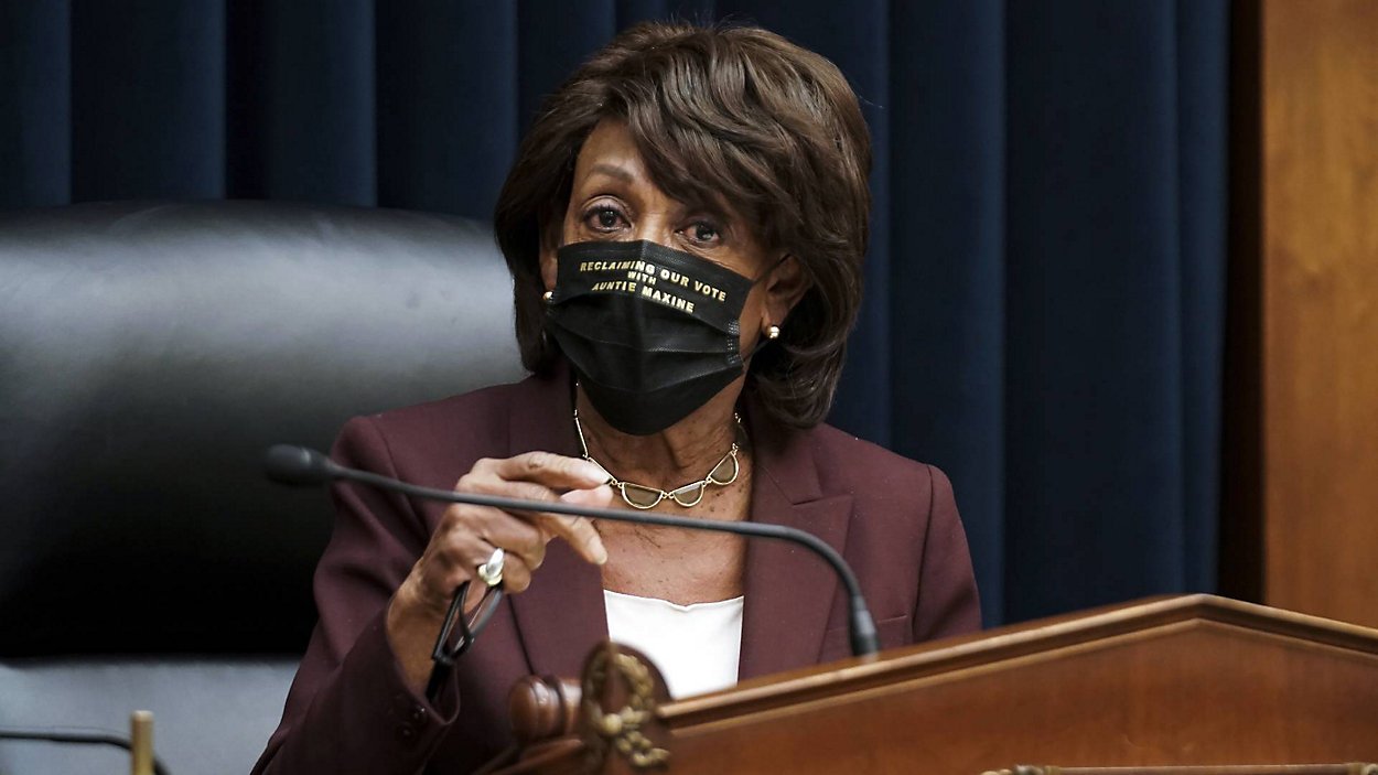 Maxine Waters Net Worth and the Inspiring Path Behind Her Success -