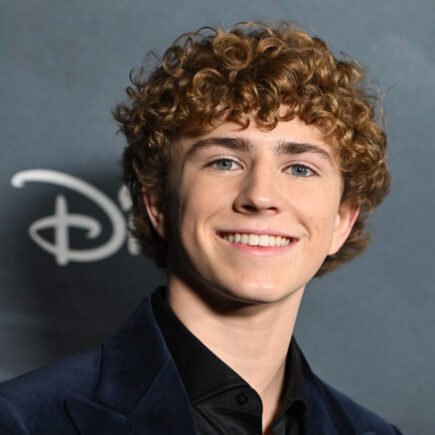 Walker Scobell Height