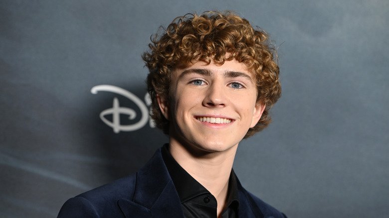 Walker Scobell Height